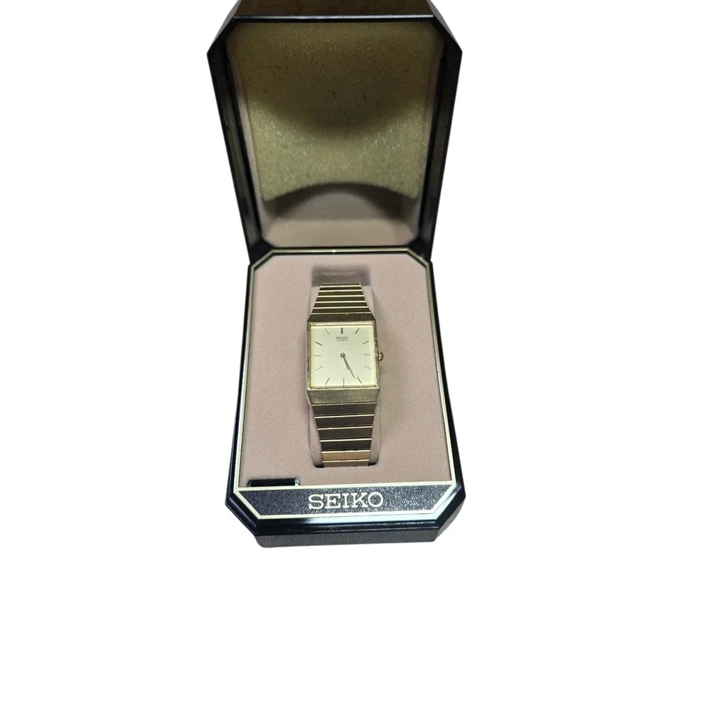 Seiko Quartz‎ Vintage Gold Tone Rectangular Dress Watch 5Y30-5020 with Box